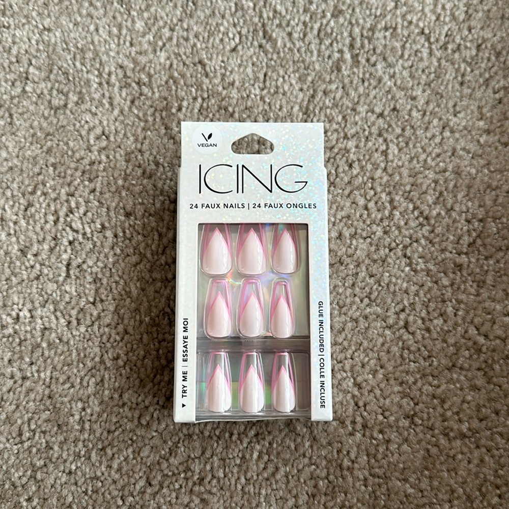 Cute nails in the brand icing